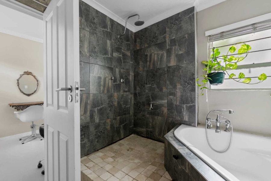 2 Bedroom Property for Sale in Bo Kaap Western Cape